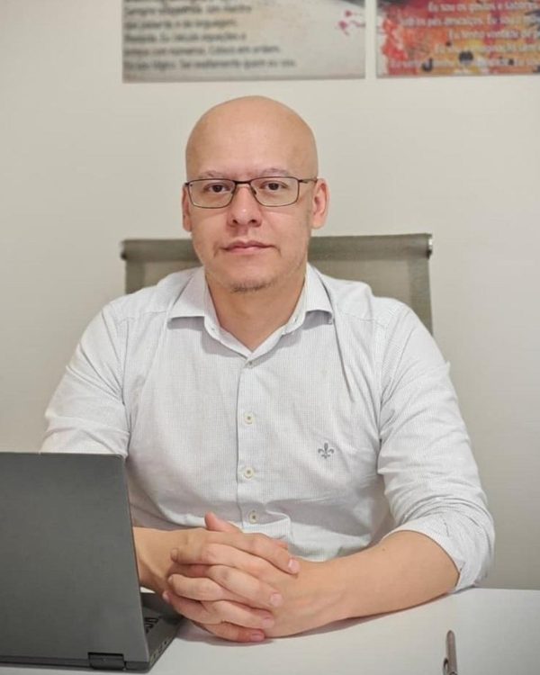 Dr. Gustav Bögel